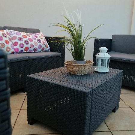Casa Vacanza Il Gelsomino Magico อาโวลา ภายนอก รูปภาพ
