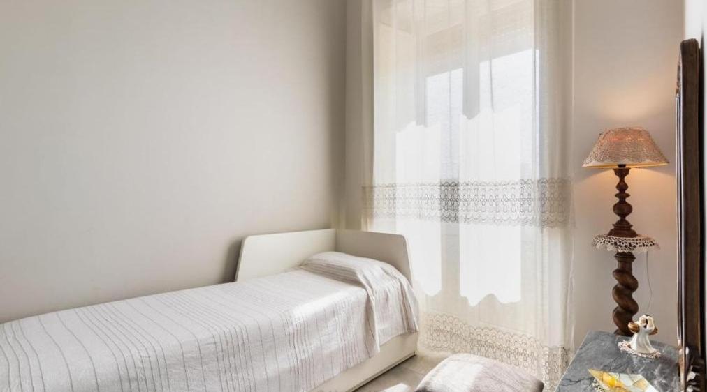 Casa Vacanza Il Gelsomino Magico อาโวลา ภายนอก รูปภาพ