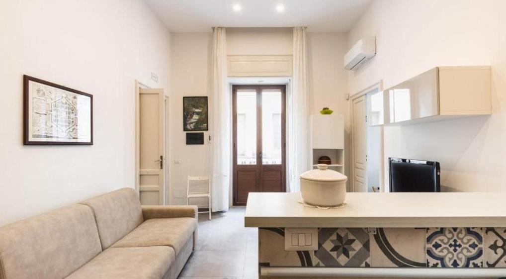 Casa Vacanza Il Gelsomino Magico อาโวลา ภายนอก รูปภาพ